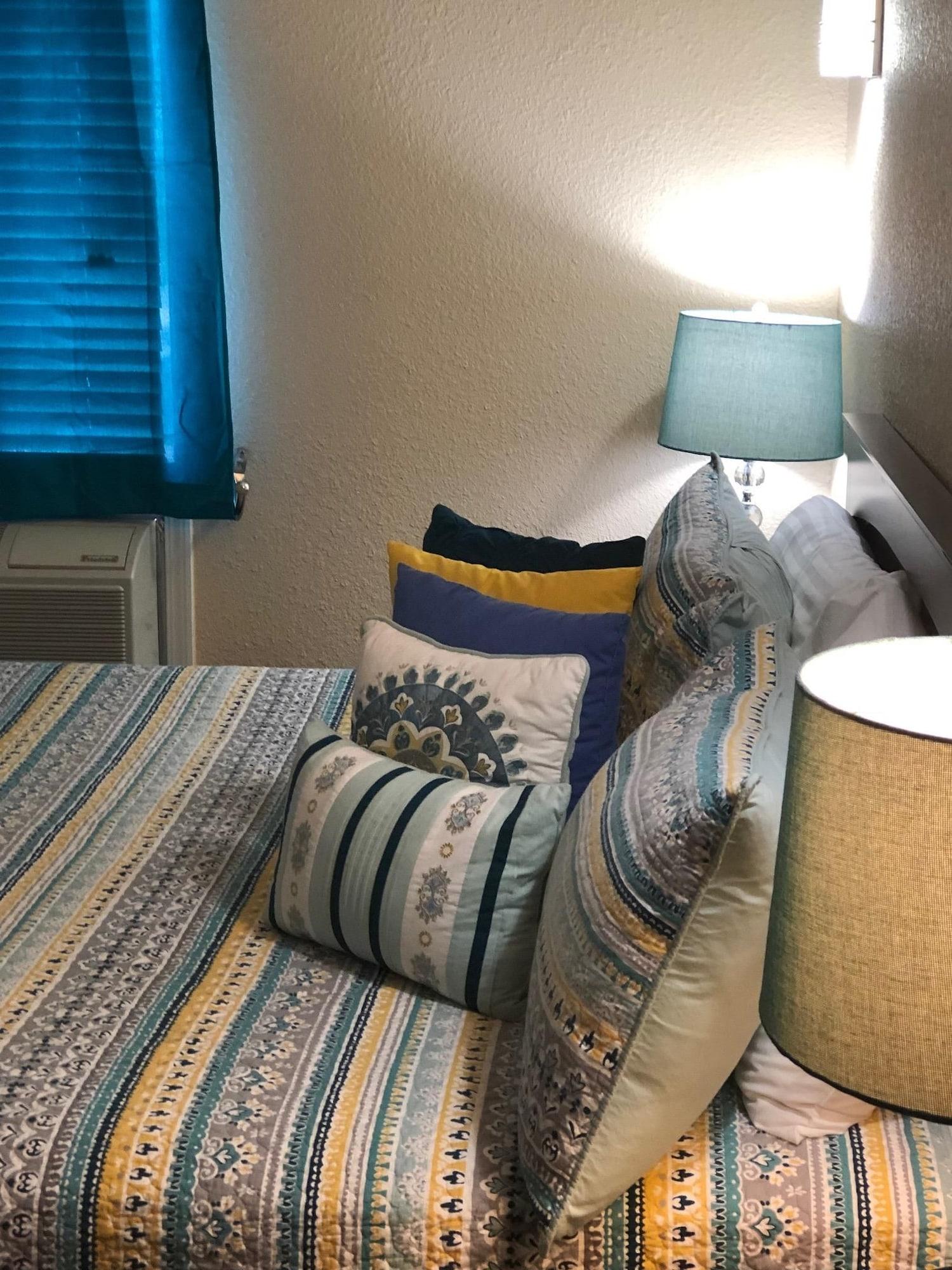 Athens Hotel & Suites Houston Ngoại thất bức ảnh