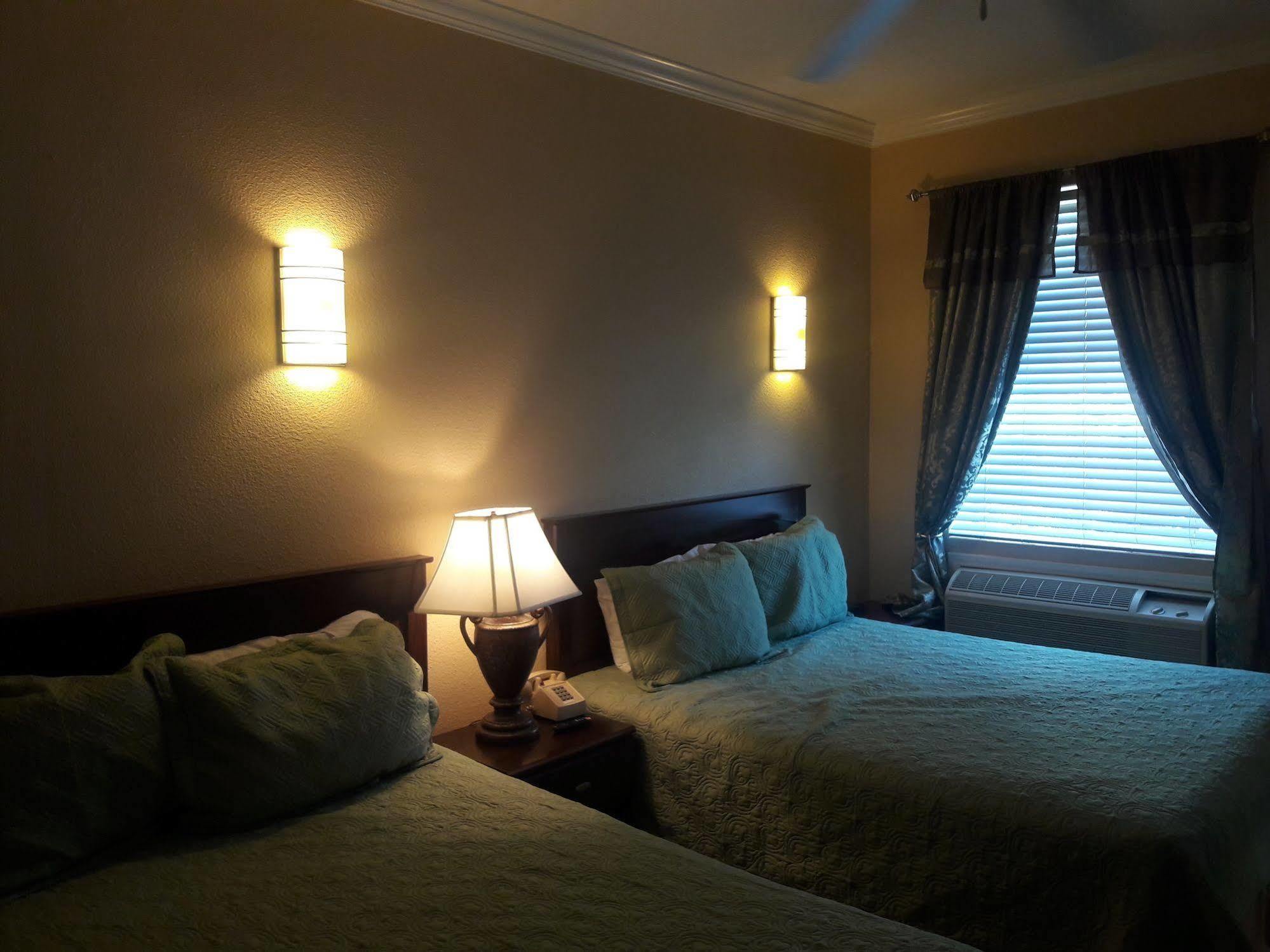 Athens Hotel & Suites Houston Ngoại thất bức ảnh